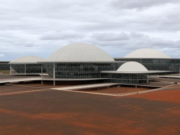Fachada da Câmara Legislativa do DF em Brasília, representando audiência sobre preconceito contra hanseníase.