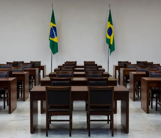 A Justiça entrou com processo contra o Discord por descumprimento de normas do ECA Valter Campanato/Agência Brasil